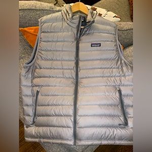 Patagonia silver XL puffer vest